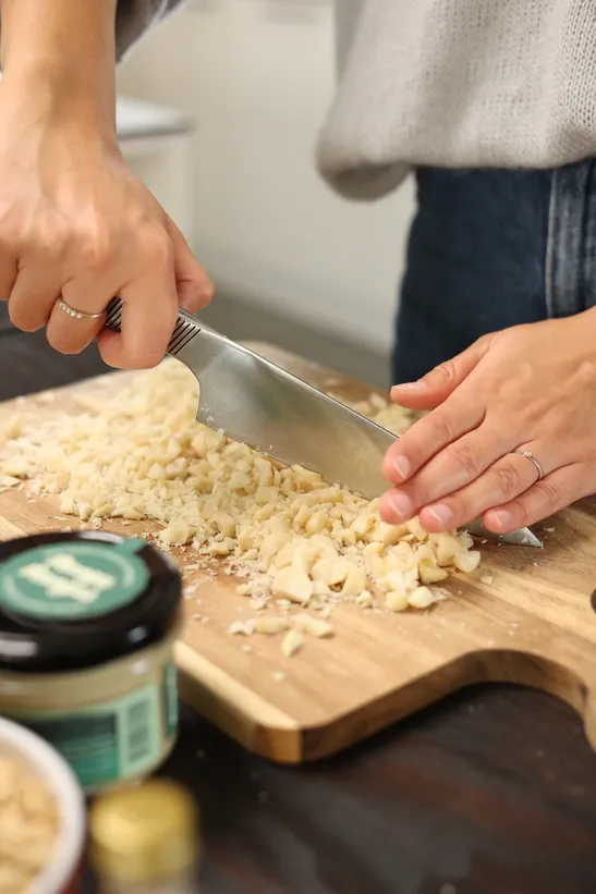 Makadamijų batonėlių gaminimo eiga