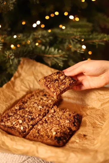 Pyragas su kalėdinėmis uogienėmis ingredientai