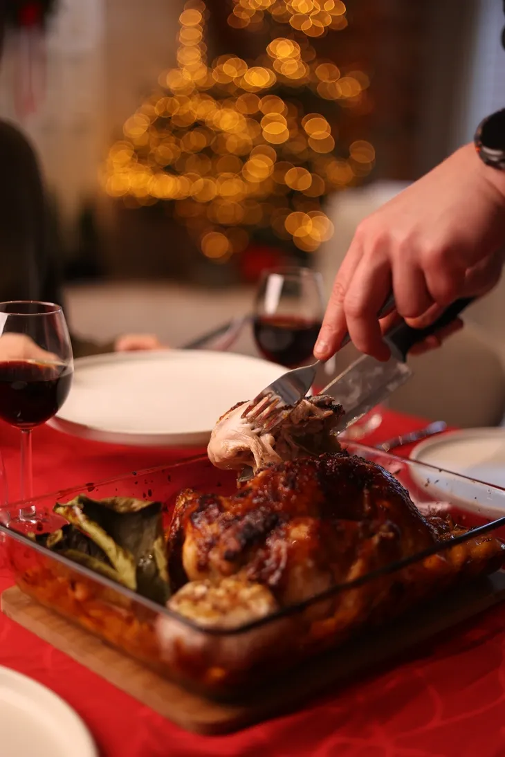 Vištiena su mangais Kalėdų stalui