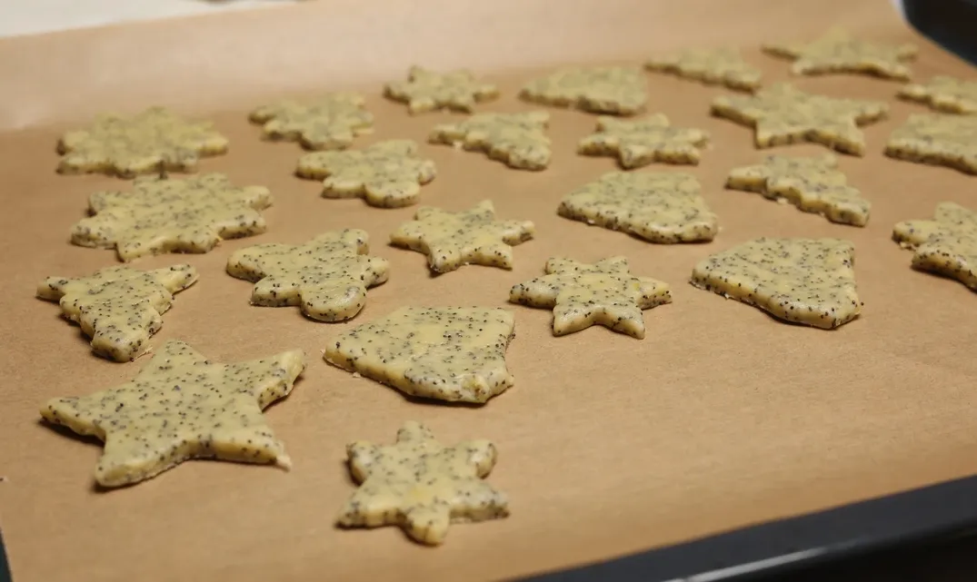 Žvaigždės formos kalėdiniai sausainiai